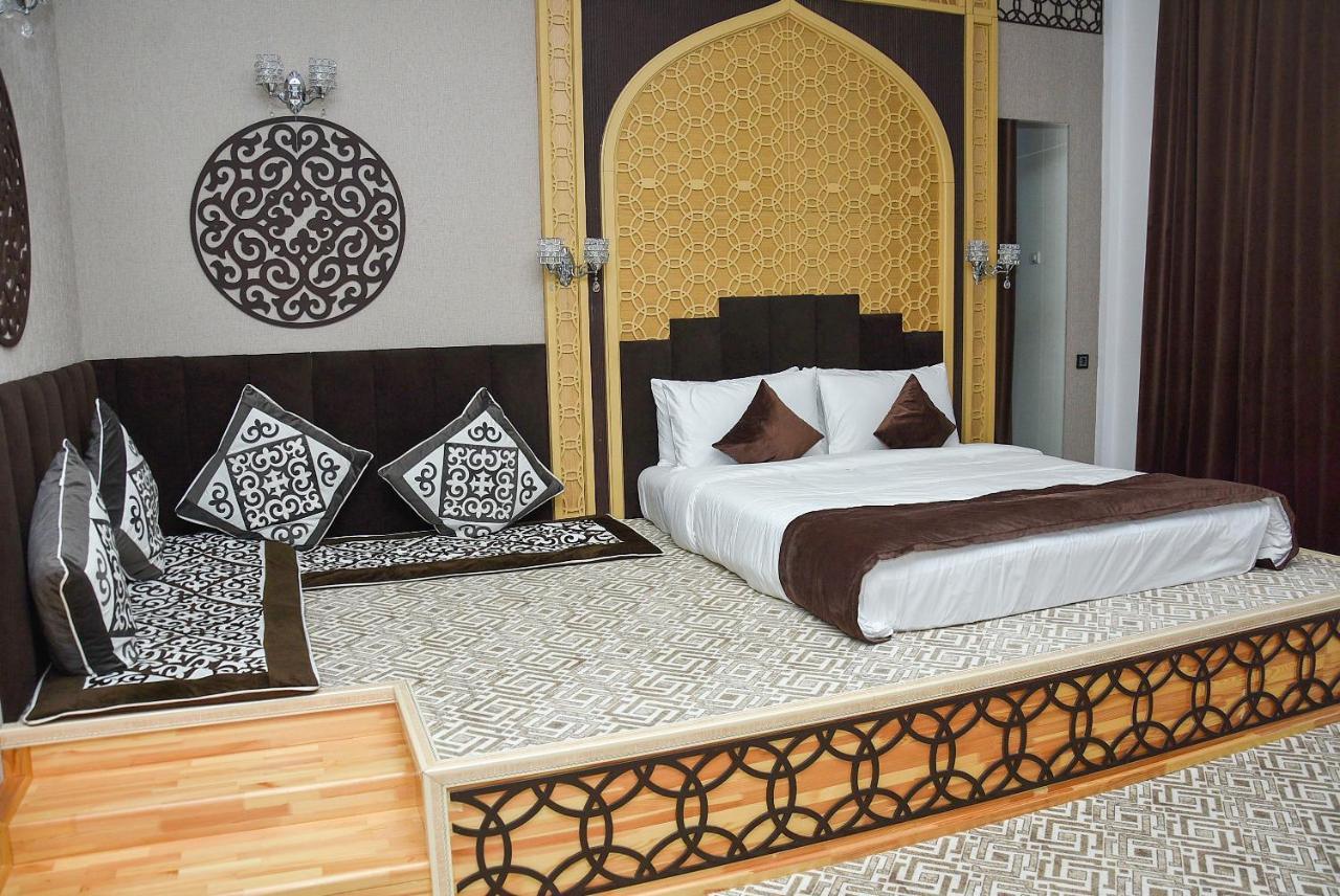 Ramada By Wyndham Turkistan Hotel Екстериор снимка