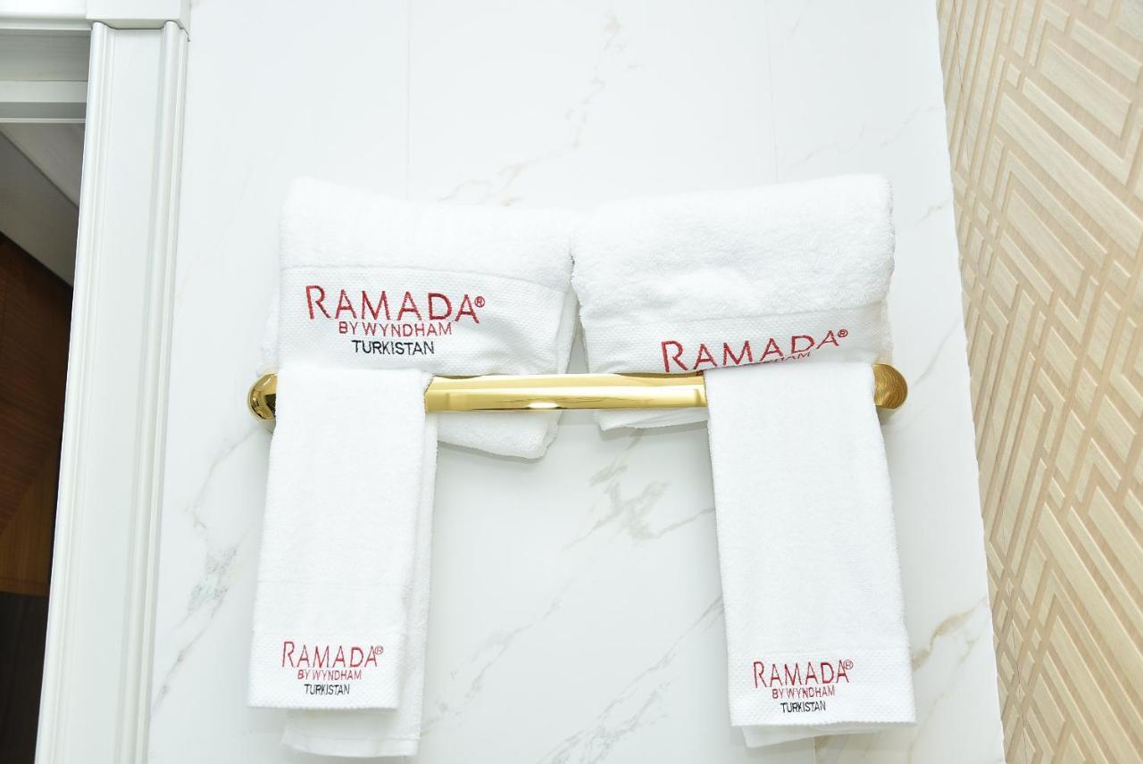 Ramada By Wyndham Turkistan Hotel Екстериор снимка